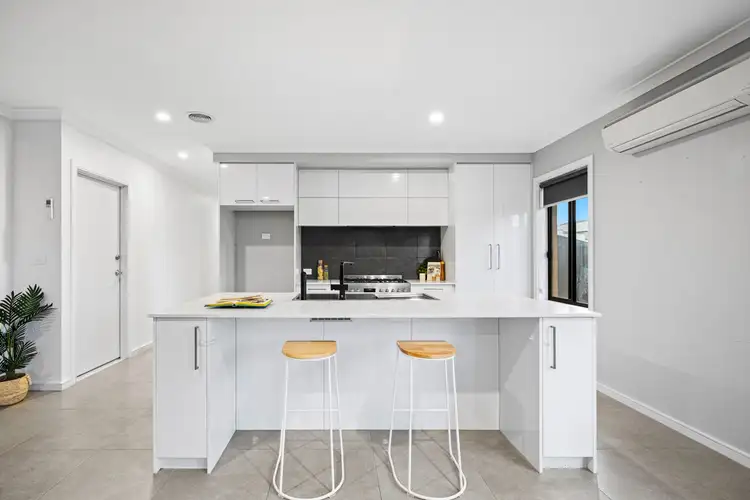 Third view of Homely house listing, 31 Frontier Circuit, Tarneit VIC 3029