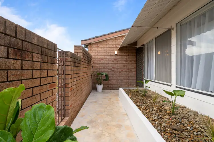 Main view of Homely villa listing, 4/10-12 Kalulah Avenue, Gorokan NSW 2263