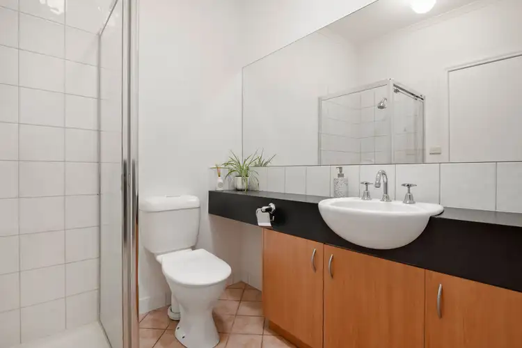 Fifth view of Homely unit listing, 2/17 Victory Boulevard, Ashburton VIC 3147