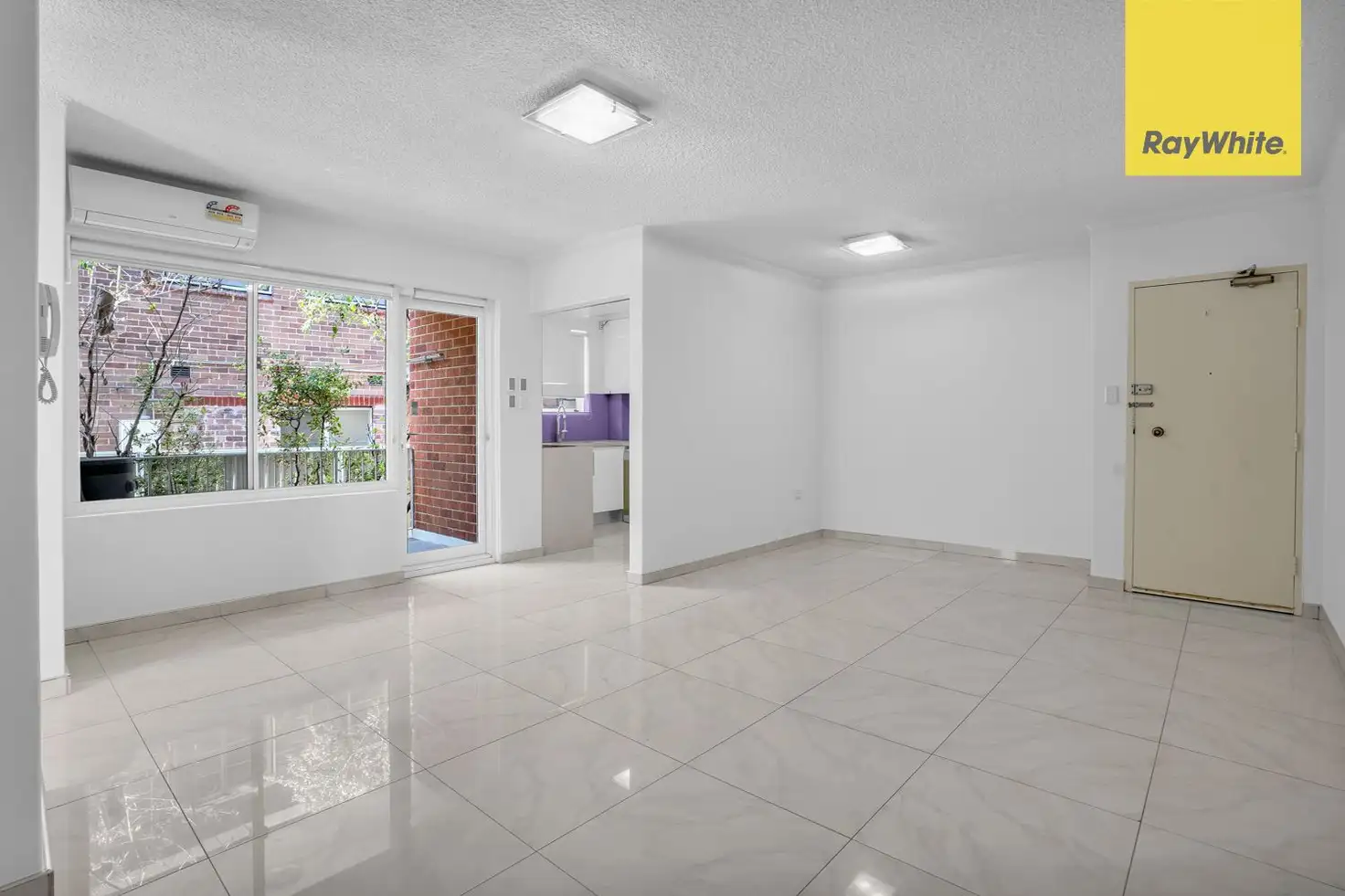 Main view of Homely unit listing, 3/30 Queens Road, Westmead NSW 2145