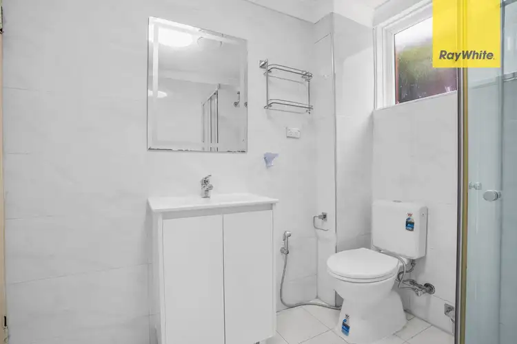 Fifth view of Homely unit listing, 3/30 Queens Road, Westmead NSW 2145
