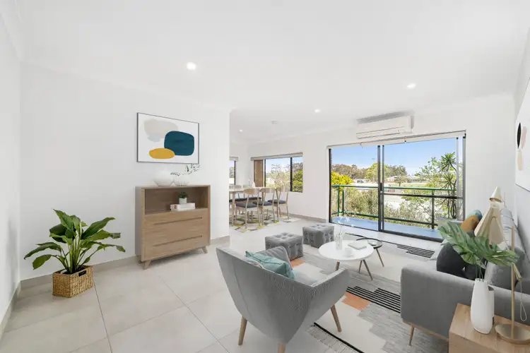 6/83 Georgina Street, Woody Point QLD 4019