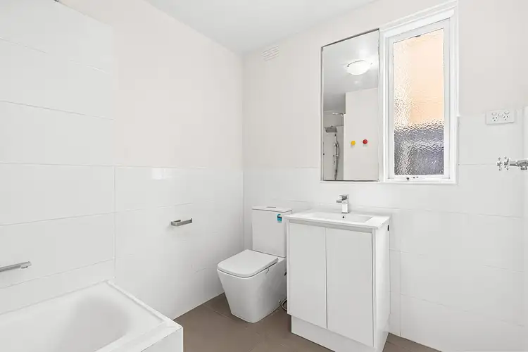 Fifth view of Homely apartment listing, 4/26 Ruskin Street, Elwood VIC 3184