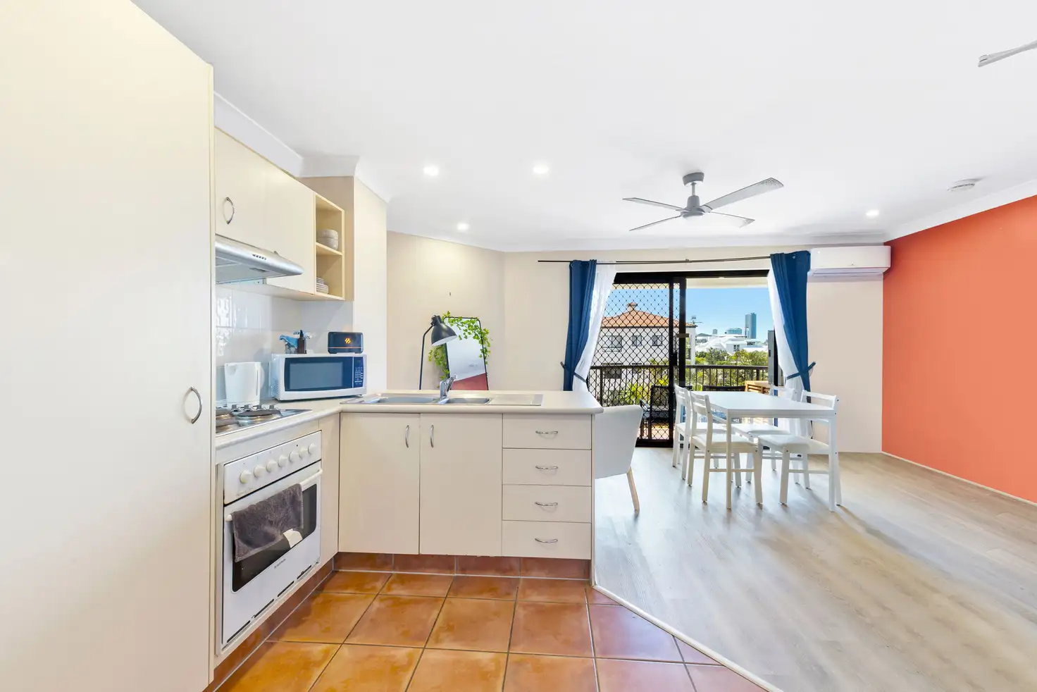 Main view of Homely apartment listing, 31/48-54 Stanhill Drive, Chevron Island QLD 4217