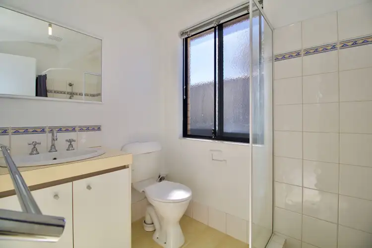 Seventh view of Homely house listing, 6 Pimento Circle, Port Kennedy WA 6172