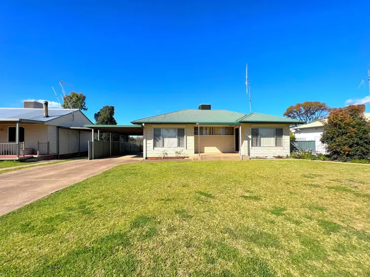 7 Dalley Street, Parkes NSW 2870