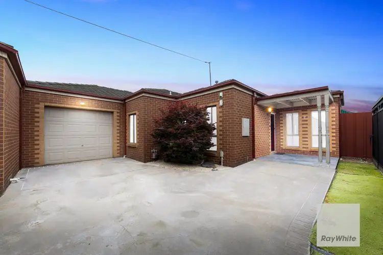 2/44 Lewin Street, Deer Park VIC 3023