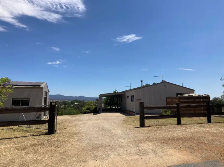16 Bassett Street, Bingara NSW 2404