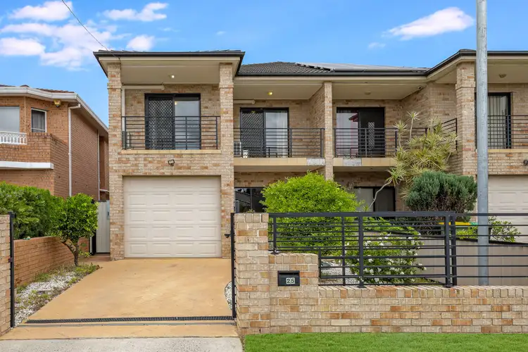 25 Buckland Street, Greenacre NSW 2190