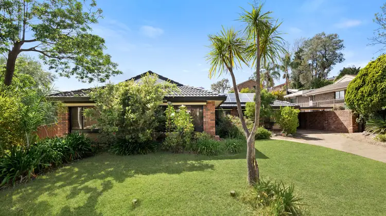 Main view of Homely house listing, 5 Tipping Place, Ambarvale NSW 2560