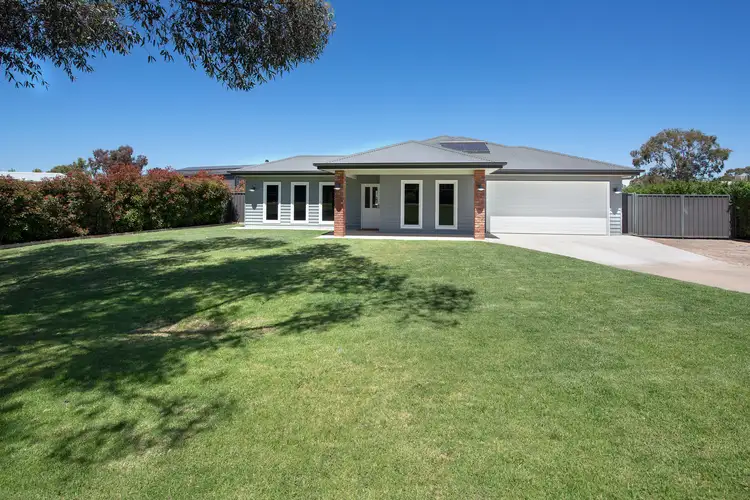 16 Pental Island Road, Swan Hill VIC 3585