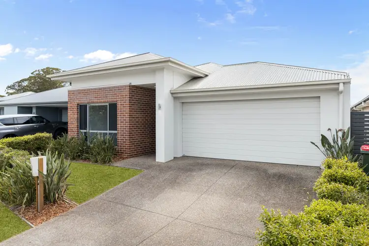 94 McConnell Esplanande, Strathpine QLD 4500