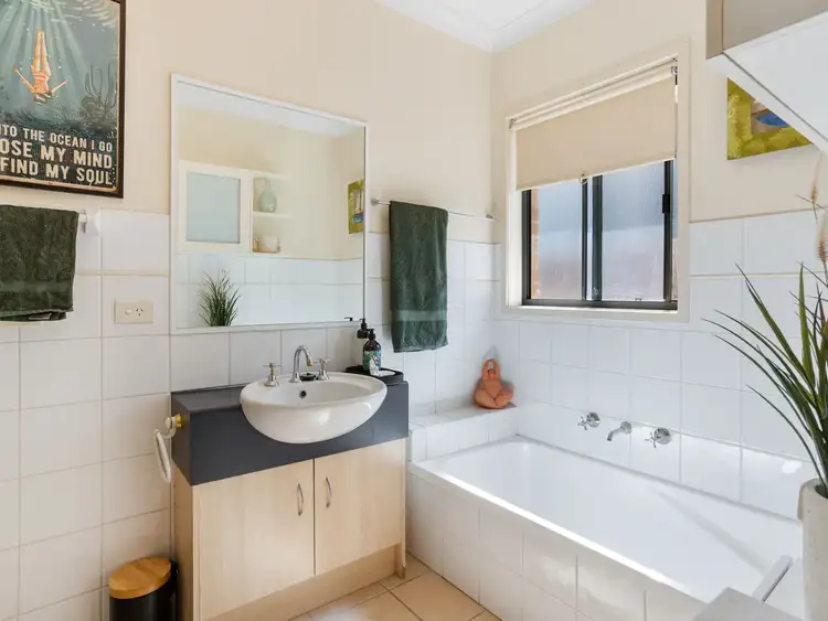 Sixth view of Homely unit listing, 10/4 Rosemore Road, Rosebud VIC 3939