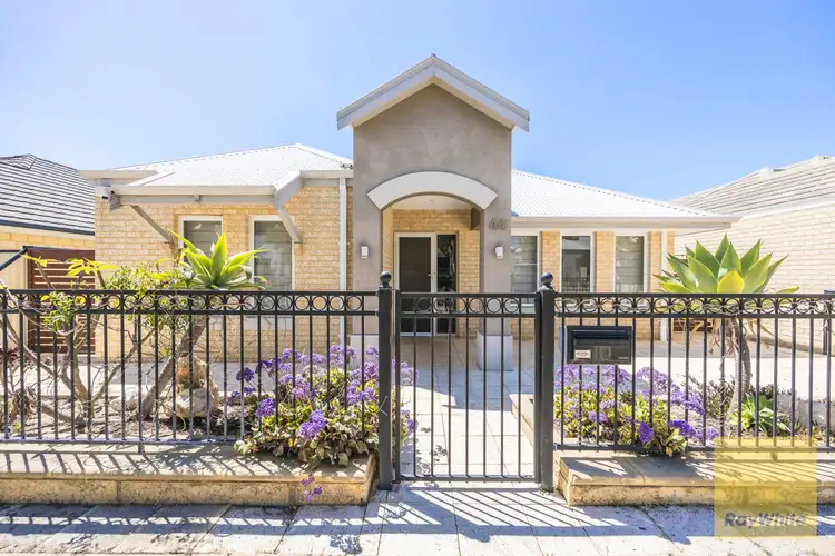 44 Gaudi Way, Clarkson WA 6030