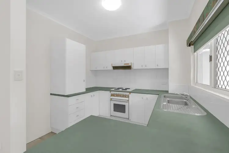 Third view of Homely unit listing, 6/98-100 Moore Street, Trinity Beach QLD 4879