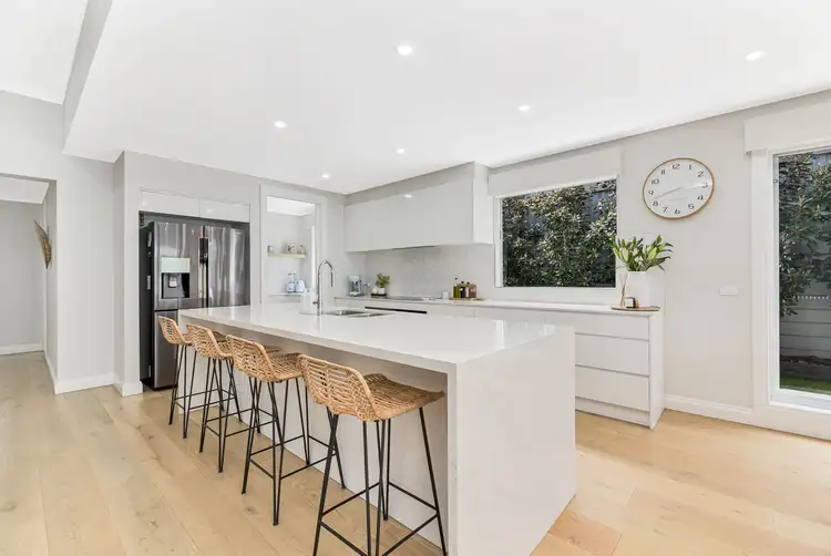 Sixth view of Homely house listing, 10 Earnley Way, Officer VIC 3809