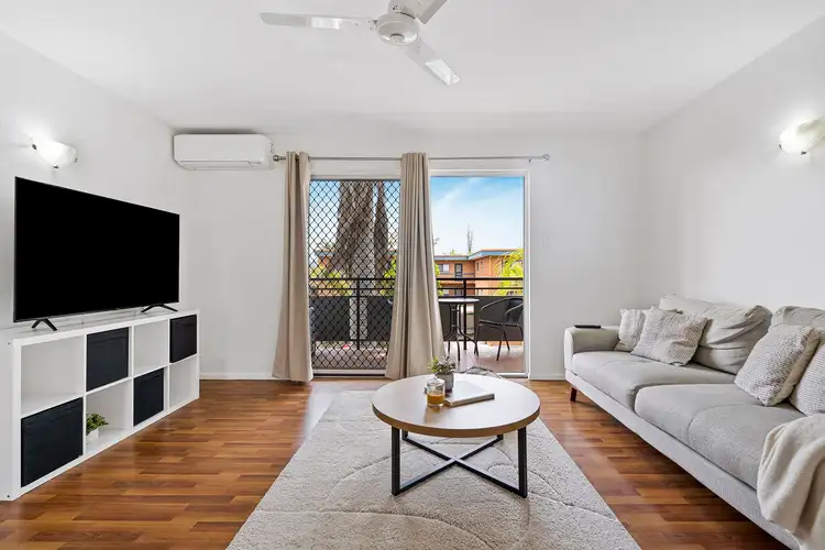 Third view of Homely apartment listing, 2/2 Honeysuckle Street, Mansfield QLD 4122