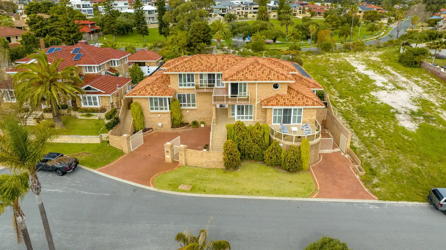 Main view of Homely house listing, 20 Vaucluse Place, Kallaroo WA 6025