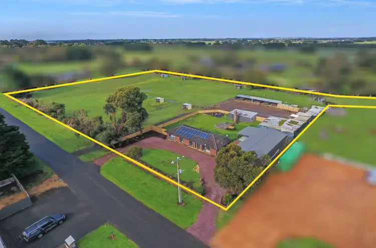 Main view of Homely house listing, 10 Barries Road, Bushfield VIC 3281