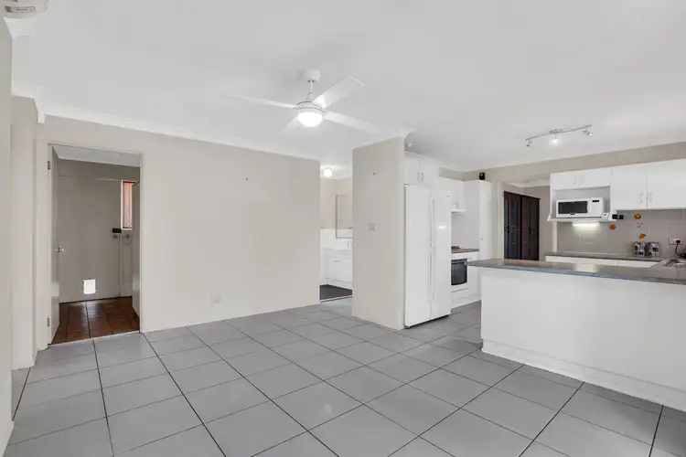 Seventh view of Homely house listing, 5 Caspian Court, Plumpton NSW 2761