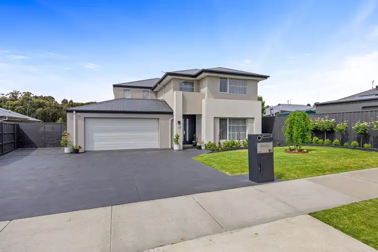 10 Hugo Place, Brown Hill VIC 3350