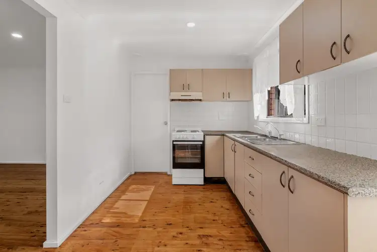 Fourth view of Homely house listing, 28 Graphite Place, Eagle Vale NSW 2558