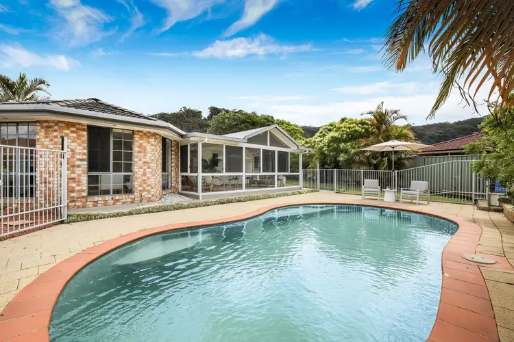 Second view of Homely house listing, 7 John Howe Place, Point Clare NSW 2250