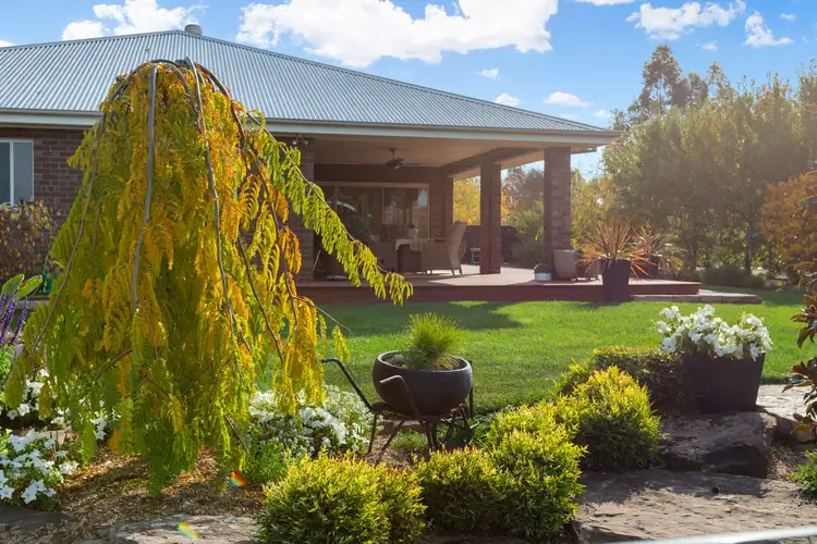 24 Withers Lane, Mansfield VIC 3722