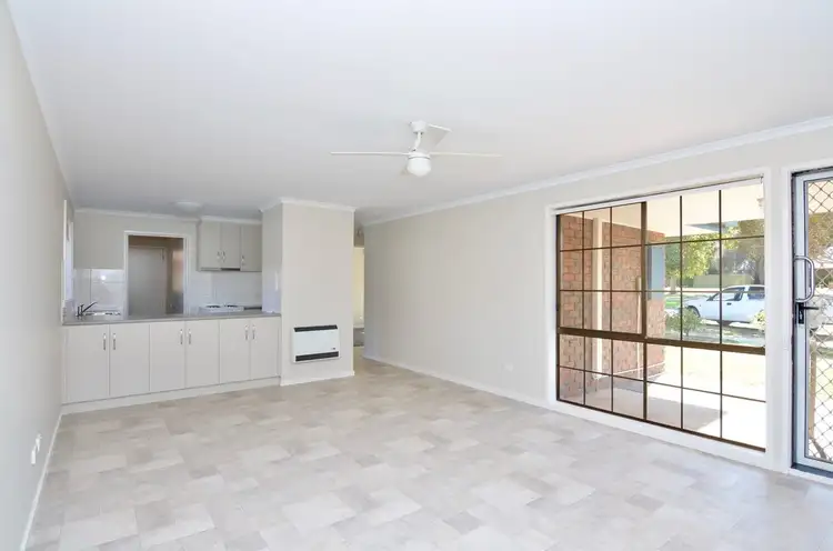 Sixth view of Homely unit listing, 1/15 The Boulevard, Mildura VIC 3500