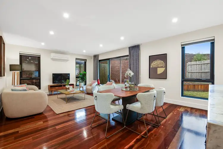 2/3 Nauru Court, Doncaster VIC 3108