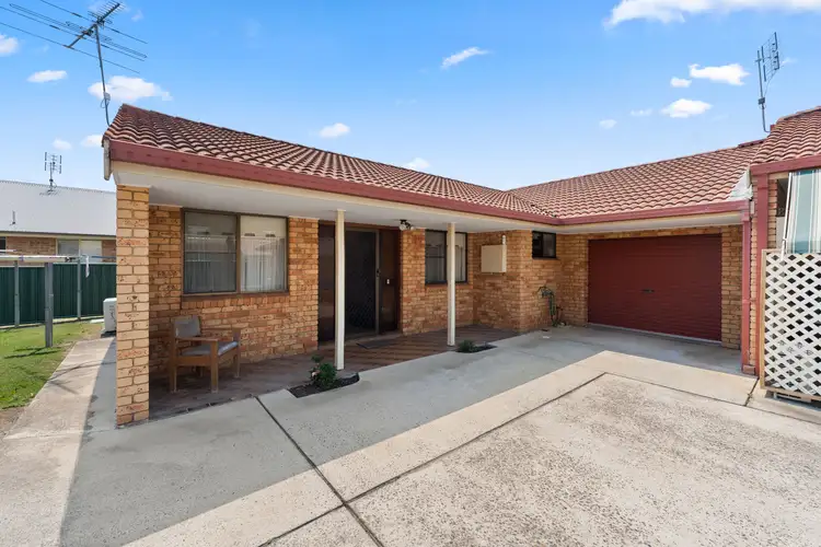 Second view of Homely unit listing, 2/5 Schaeffer Close, Grafton NSW 2460