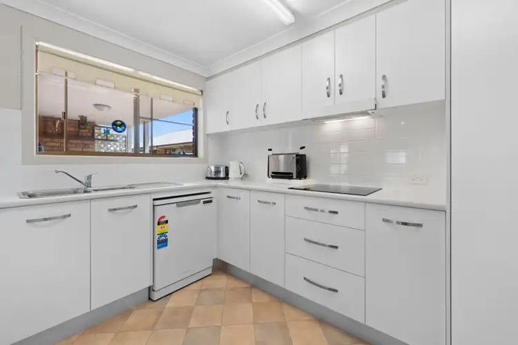 Fifth view of Homely unit listing, 2/5 Schaeffer Close, Grafton NSW 2460