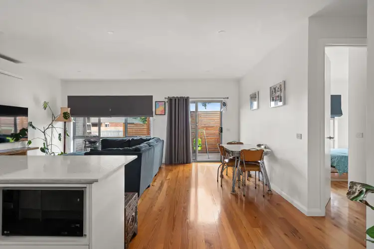Sixth view of Homely house listing, 2/15 Earlsfield Court, Deer Park VIC 3023