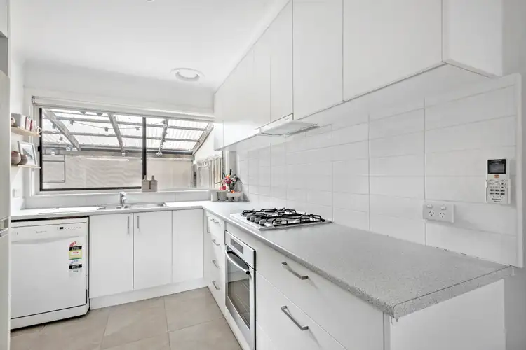 Fourth view of Homely unit listing, 6/19-21 Swift Street, Frankston VIC 3199