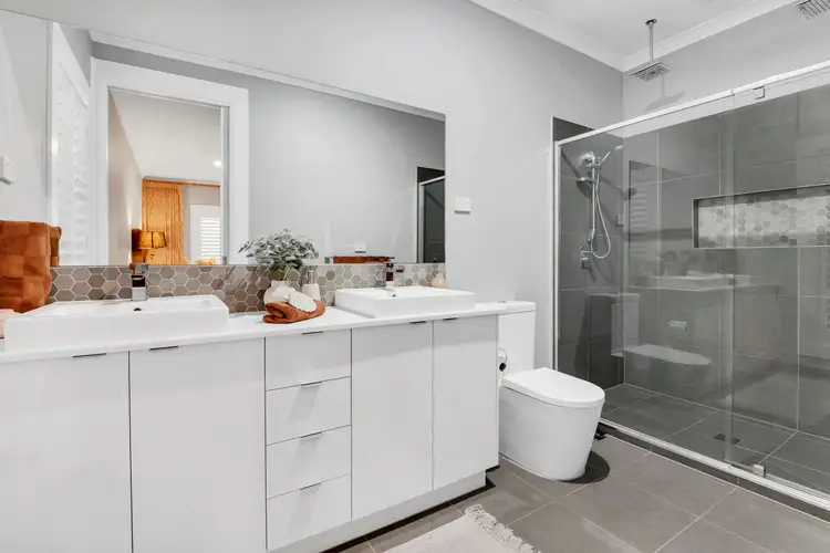 Fifth view of Homely house listing, 39 Alderbark Way, Greenvale VIC 3059