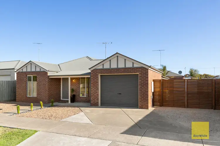 14 St Cuthberts Court, Marshall VIC 3216