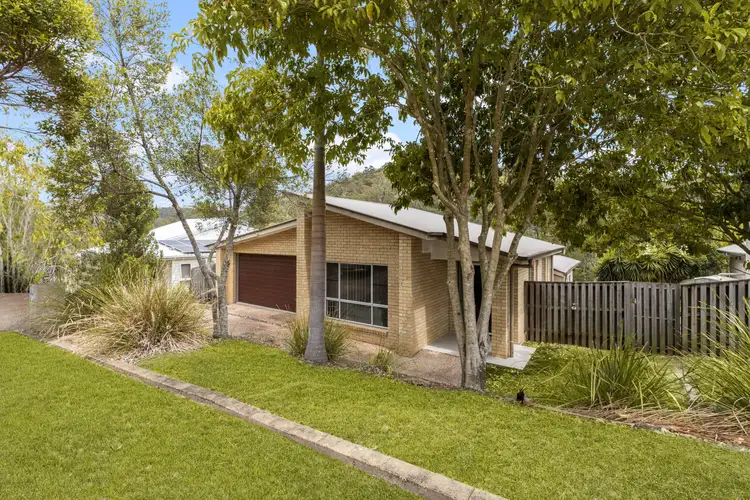 11 Castlereagh Close, Pacific Pines QLD 4211