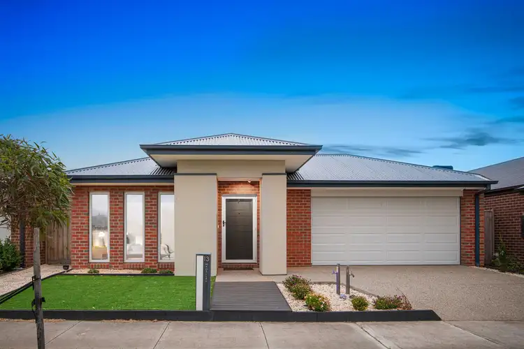 13 Magellan Crescent, Werribee VIC 3030