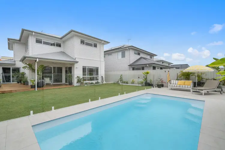 76 Aqua Street, Newport QLD 4020