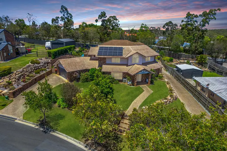 7 Lunar Place, Bridgeman Downs QLD 4035