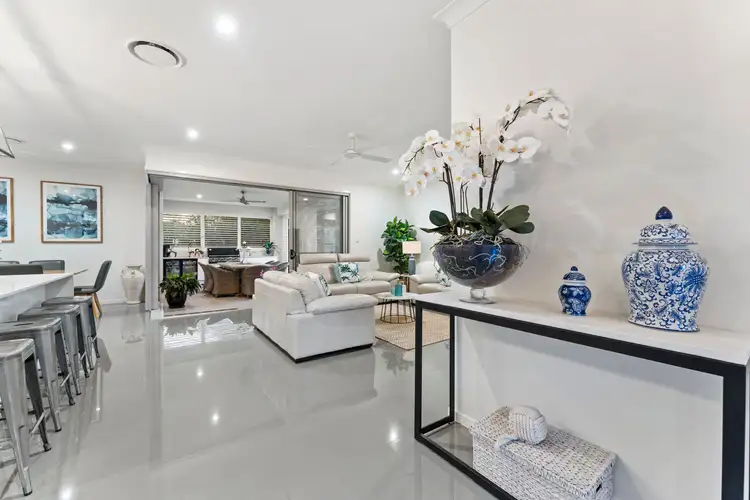 Second view of Homely house listing, 2A Suffolk Street, Wishart QLD 4122