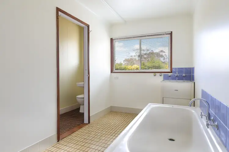 Fifth view of Homely house listing, 3 Apex Avenue, Mount Victoria NSW 2786