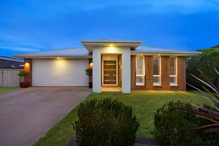 14 Woodhurst Street, Largs NSW 2320