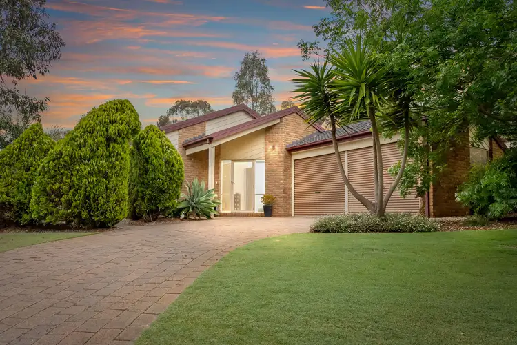 16 Robertsons Road, Darley VIC 3340