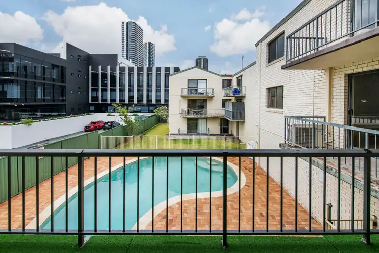 Third view of Homely apartment listing, 4/5-7 High Street, Southport QLD 4215