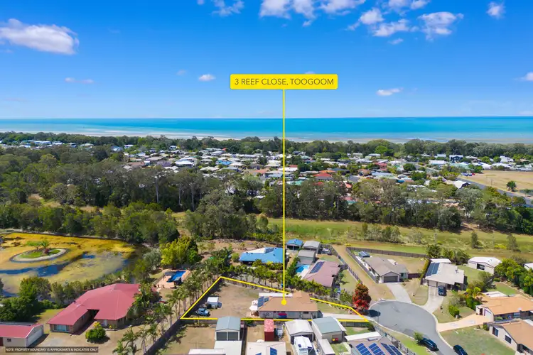 3 Reef Close