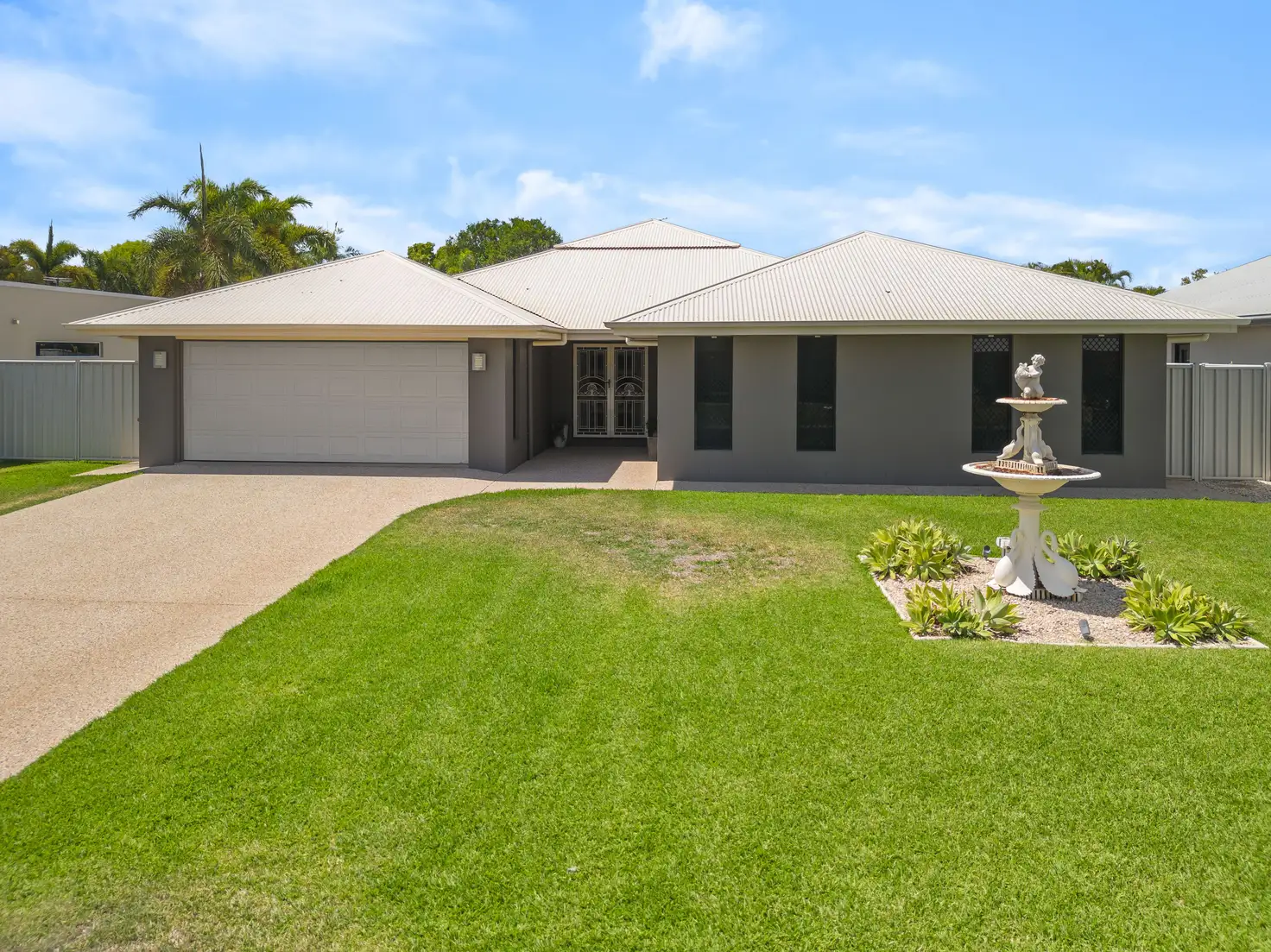 Main view of Homely house listing, 10 Carrington Place, Emerald QLD 4720