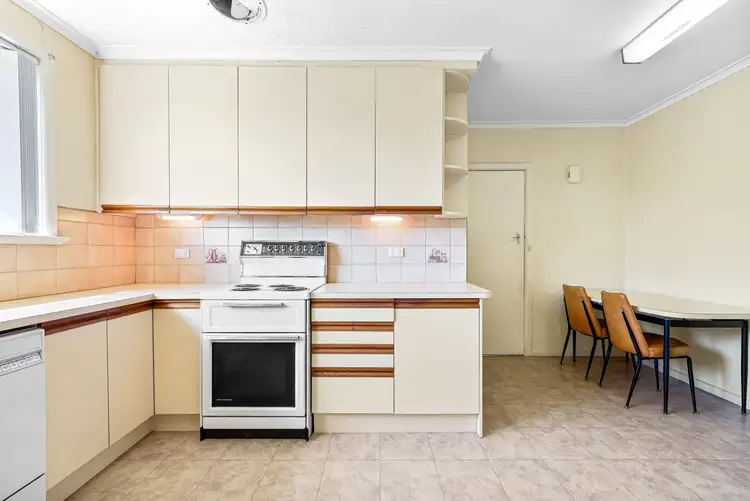 Sixth view of Homely house listing, 6 Lyons Street, Mount Waverley VIC 3149