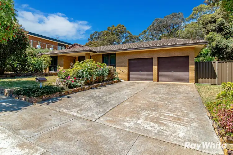 16 Hakea Street, Kennington VIC 3550