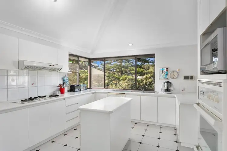 Fifth view of Homely house listing, 9 Holland Close, Winthrop WA 6150